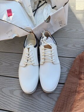 ALDO Dynion White Men’s Lace-Up Shoes – Size 9.5